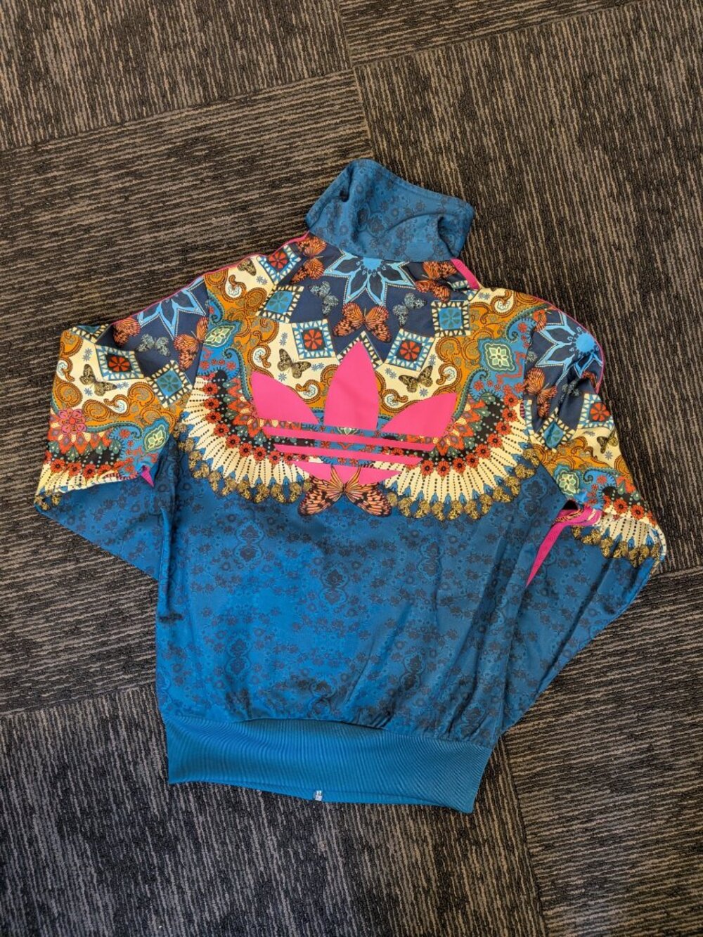 ✨ RARE ✨ Adidas x Farm Rio Borbomix Firebird Track Jacket - Size S - Picture 2 of 10
